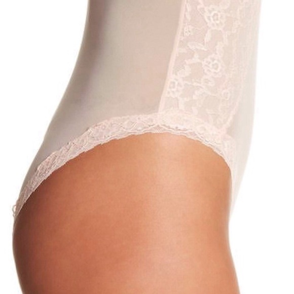 Pearl Blush Lace & Mesh Bodysuit / Lingerie - Picture 5 of 8